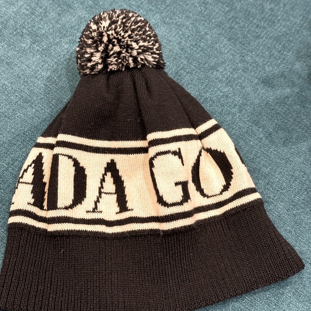 Canada goose kids hat